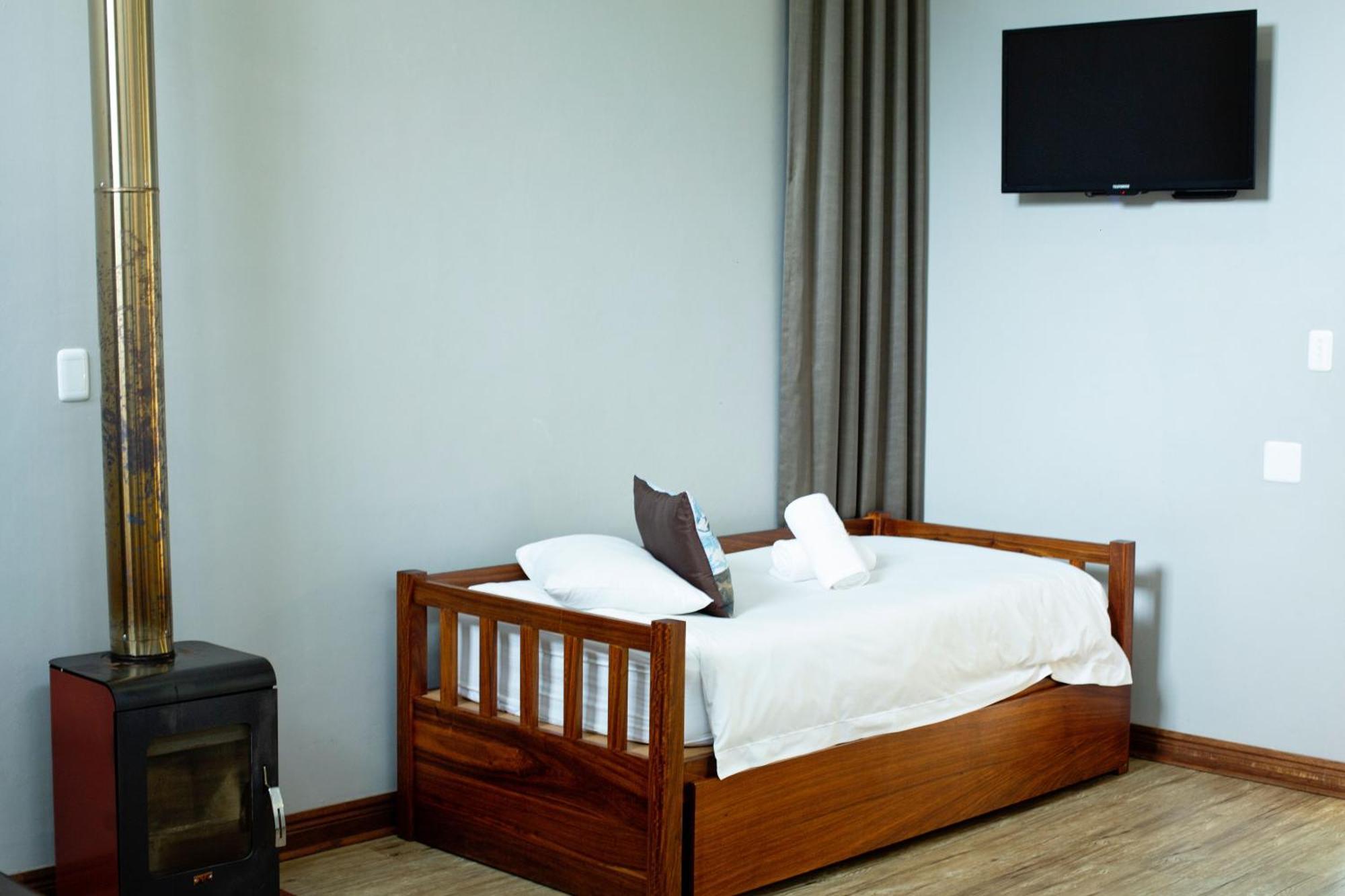 Crisp Guest Rooms Bloemfontein Extérieur photo